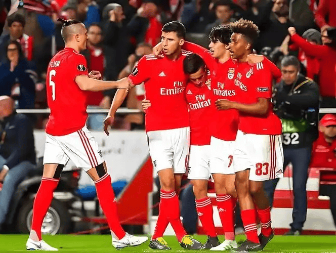 开云体育官网-KT翻盘EG，CoreJJ拿下关键大龙强强对话入围赛，锁定晋级资格