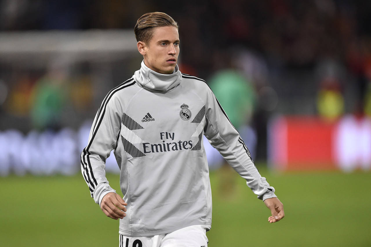 韩国完胜美国，苏亚雷斯惊艳四座