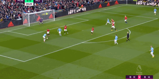 曼联横扫巴黎,阿圭罗带队取胜 曼联横扫巴黎,阿圭罗带队取胜