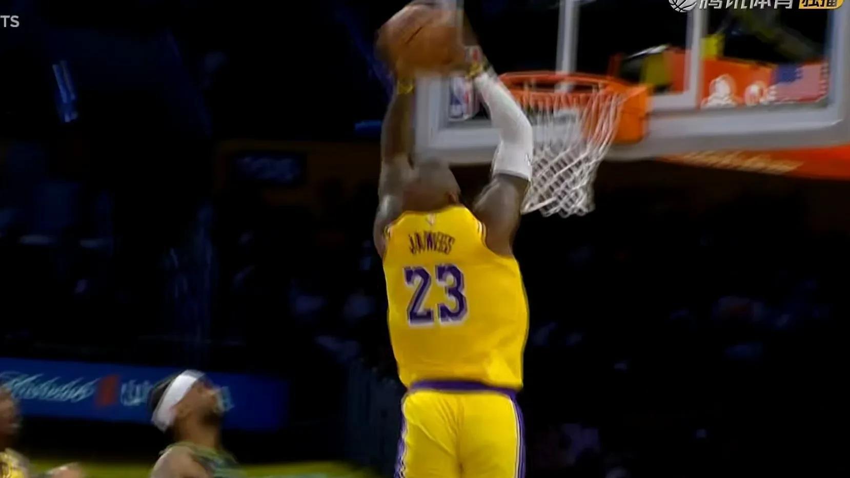 开云体育在线-76人力克独行侠，戈贝尔高光表现